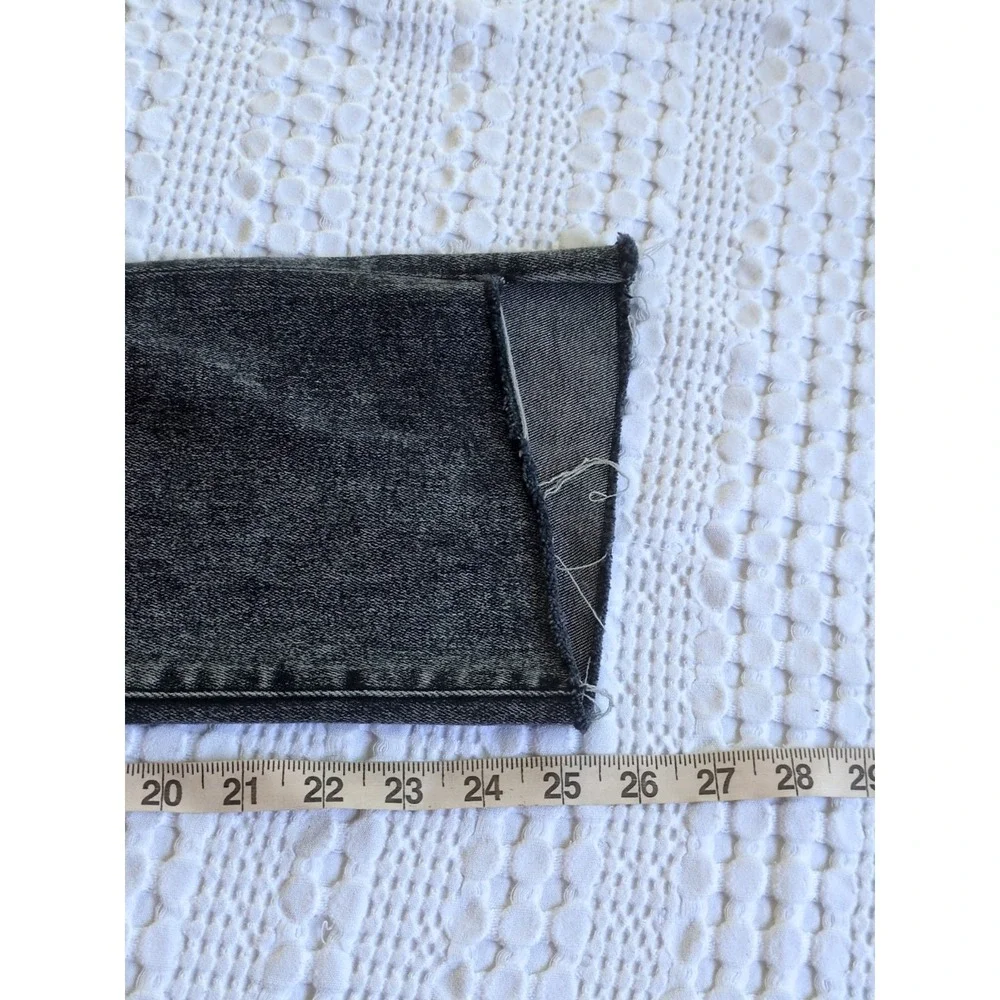 Mother The Insider Crop Step Fray Train Stops Size 25 Black Raw Hem‎